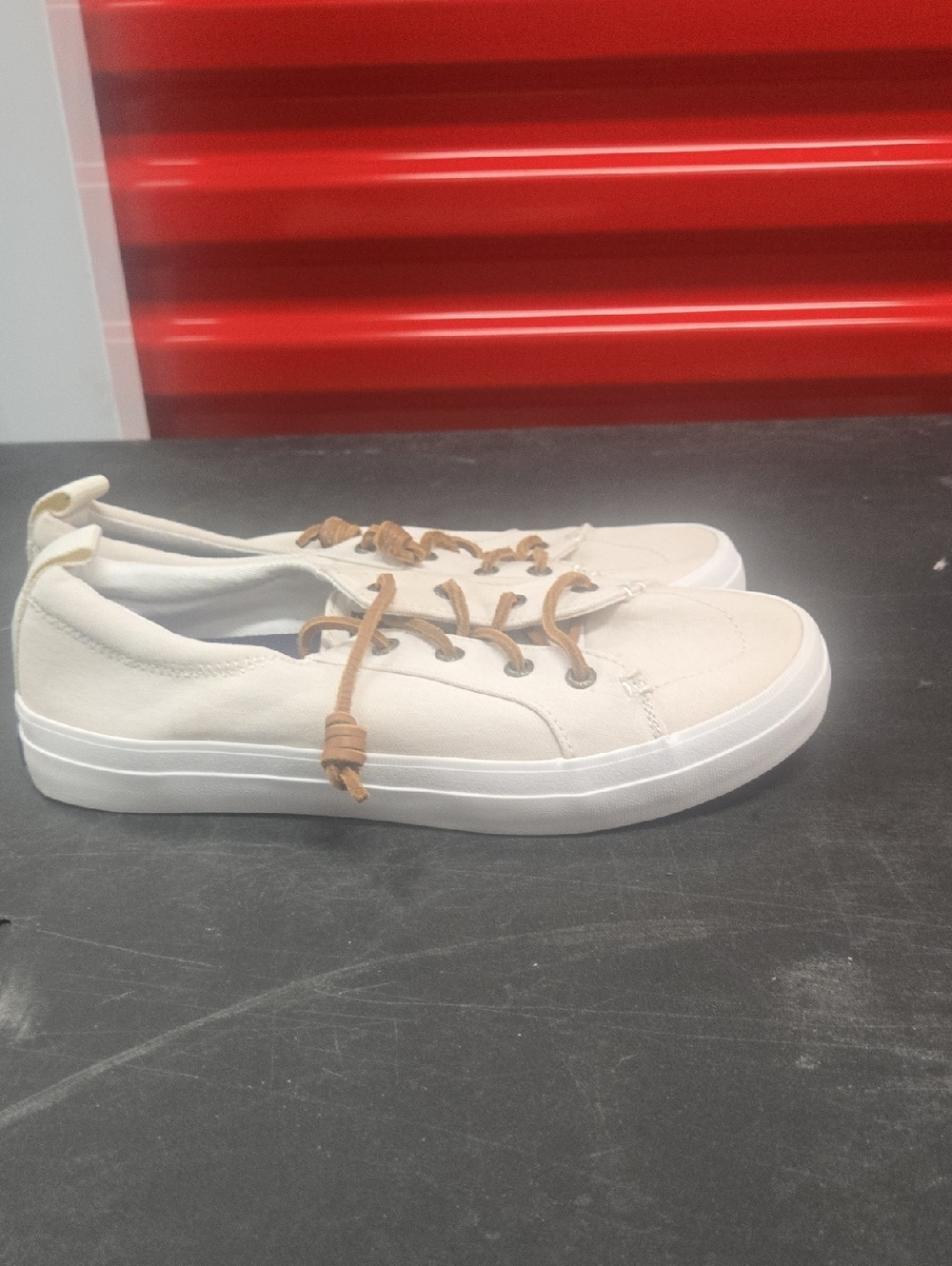 Woman's Casual Canvas Sneakers in Cream with Brown Laces Size 7***